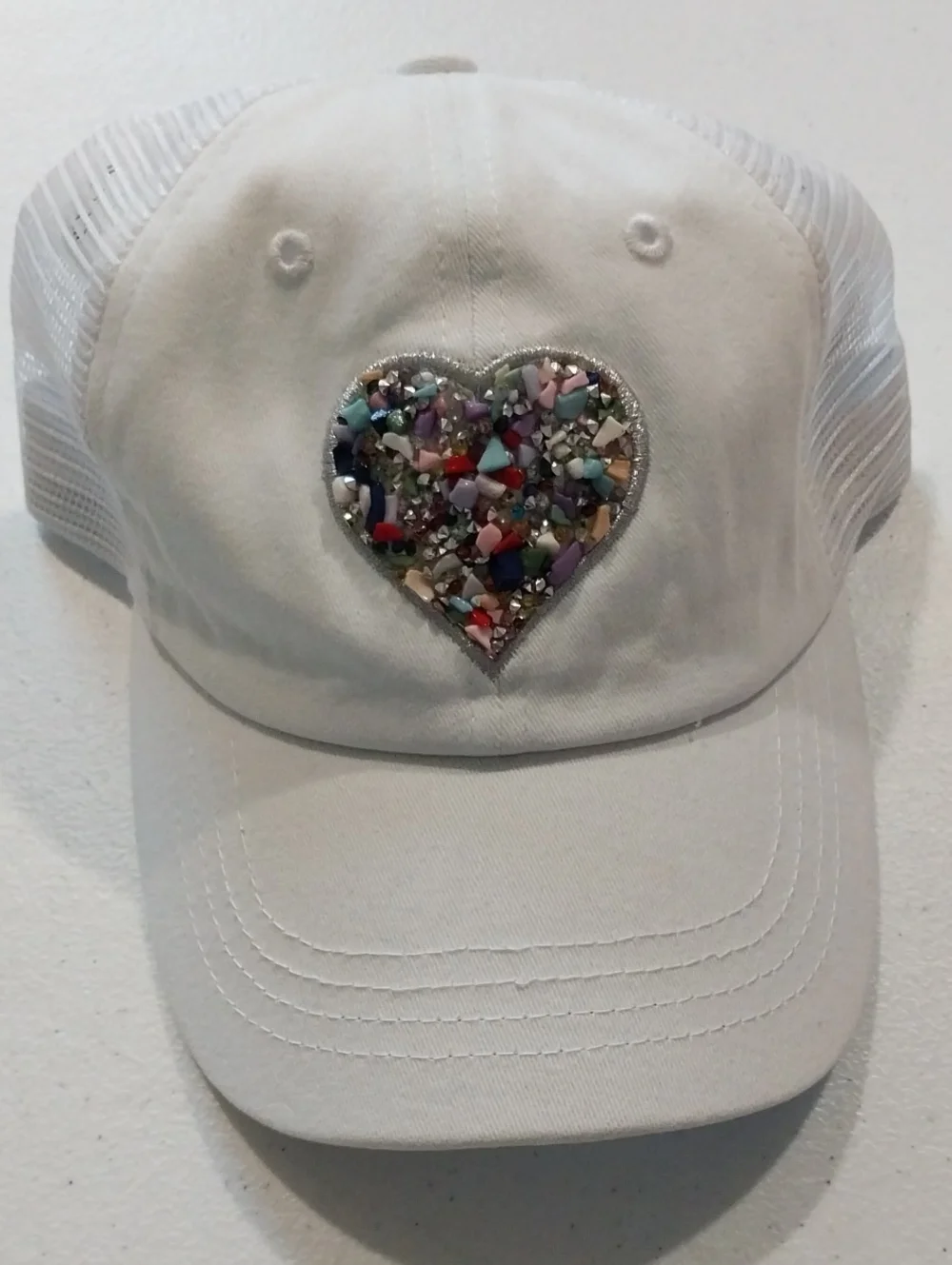 C.C White Cotton Cap with Mixed Stone Heart Design NWT